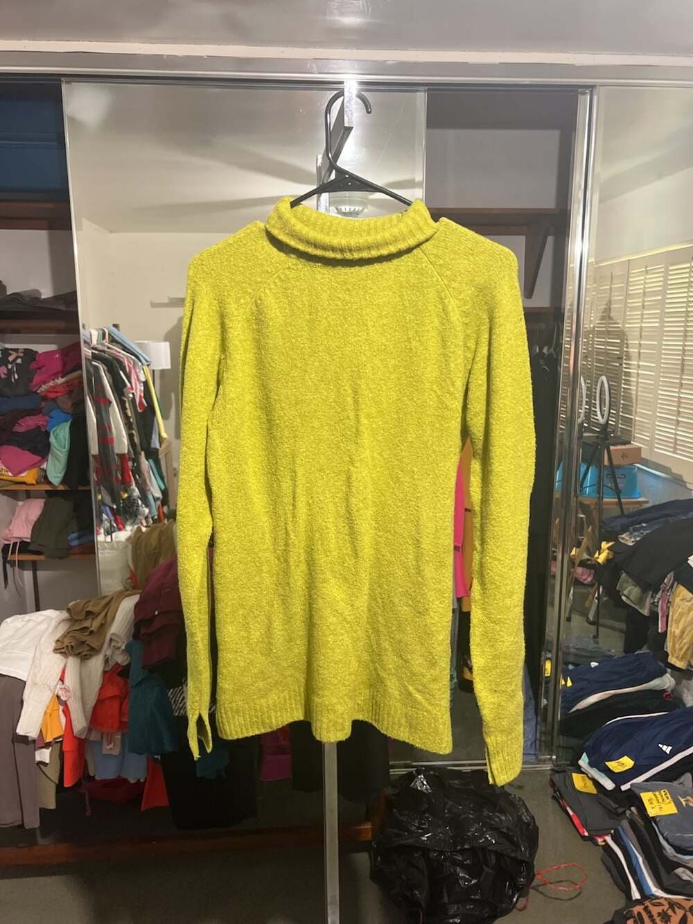 Alpine Design Women's Lime Green Turtleneck Long Sleeve Sweater Size L
